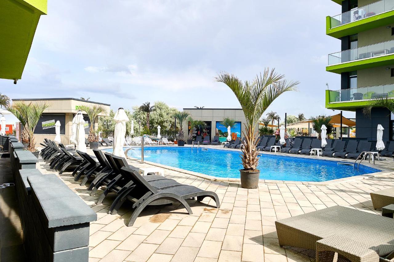Moonlight Studio Alezzi Spa n Pools beach Resort Mamaia Esterno foto