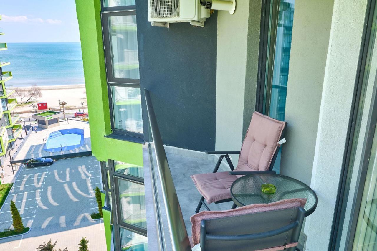 Moonlight Studio Alezzi Spa n Pools beach Resort Mamaia Esterno foto
